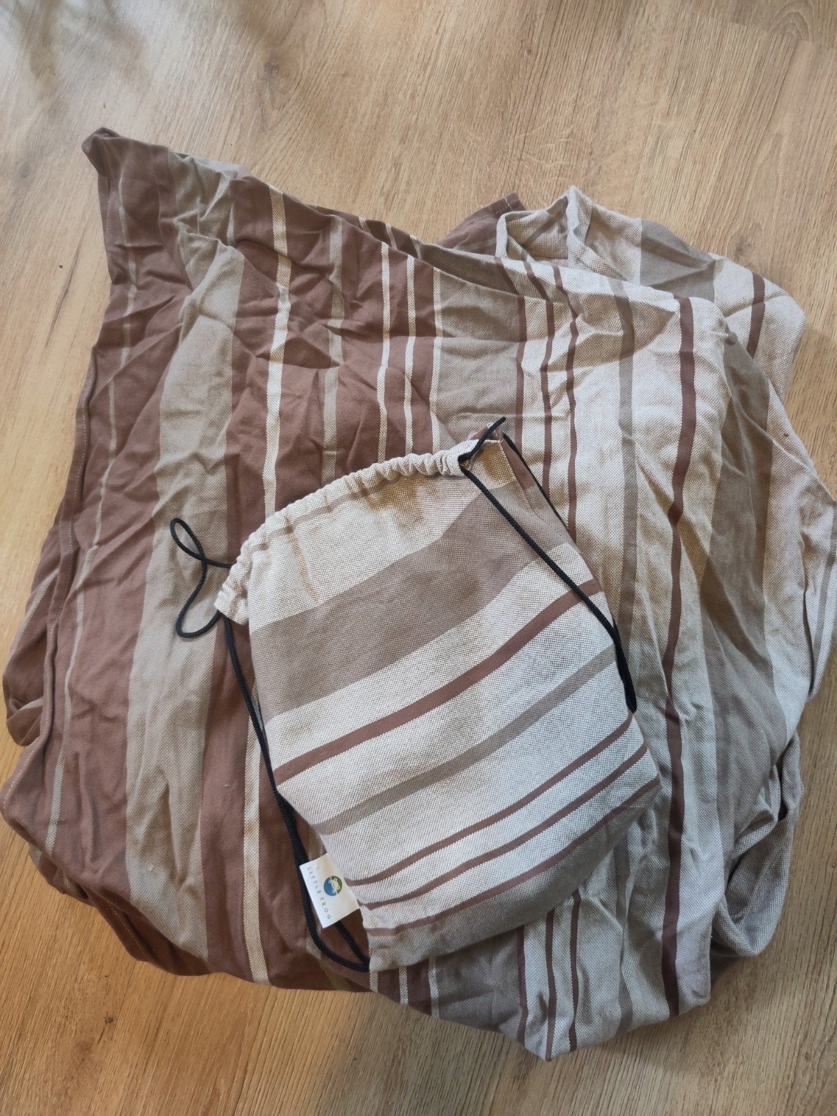 Draagdoek Little Frog, Kinderen en Baby's, Babydragers en Draagdoeken, Verzenden, Zo goed als nieuw, Draagdoek, Overige merken