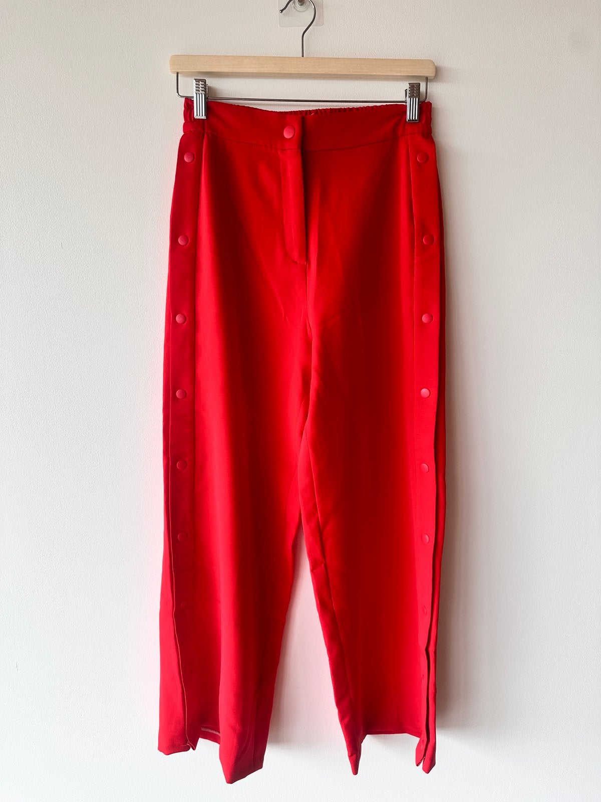 Rode broek knopen New Yorker, Kleding | Dames, Maat 38/40 (M), Ophalen of Verzenden, Lang, Gedragen