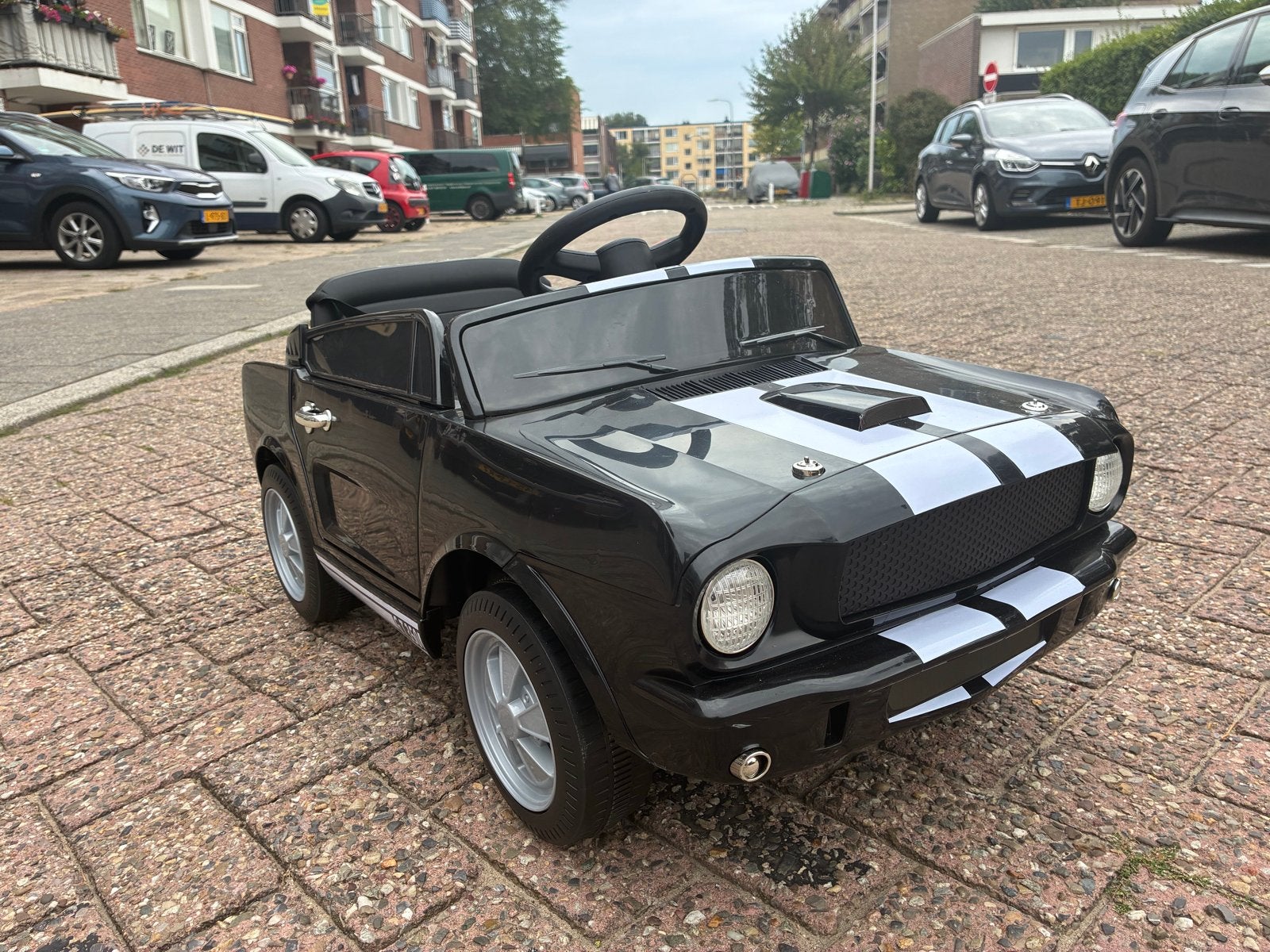 Ford Mustang Kinderauto met Afstandsbediening en Bluetooth, Ophalen, Zo goed als nieuw, Overige typen