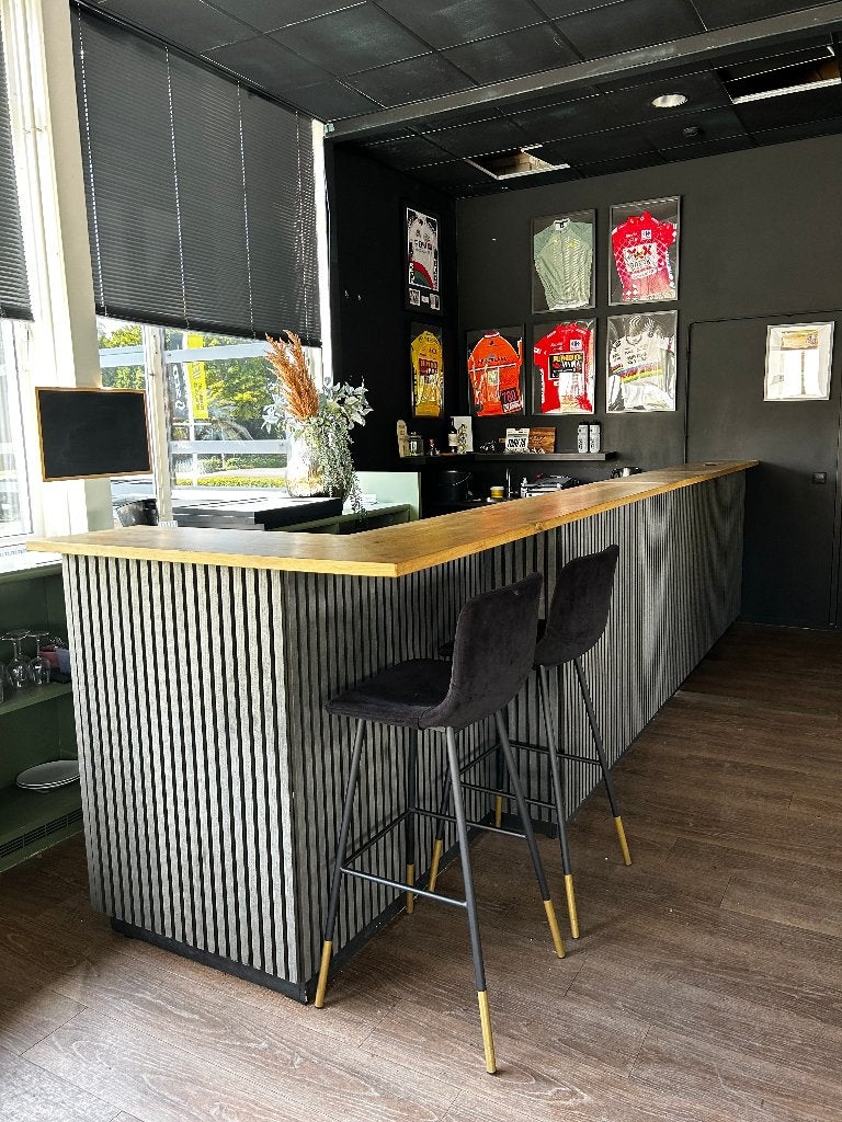 Moderne bar met houten blad, 4200mm lang, Ophalen