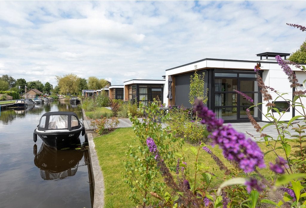 villa met privésteiger / Loosdrechtse Plassen | Amsterdam, 59 m², Bungalow, Amsterdam