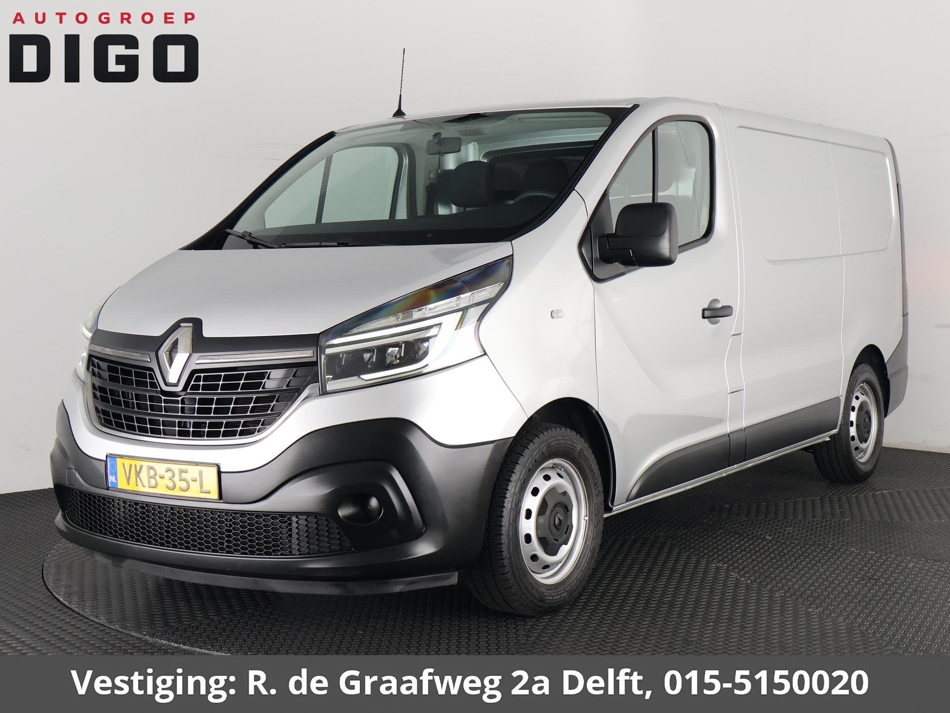 Renault Trafic 2.0 dCi 120 T29 L1H1 Comfort | Trekhaak | Par, Voorwielaandrijving, Gebruikt, 4 cilinders, 2000 kg
