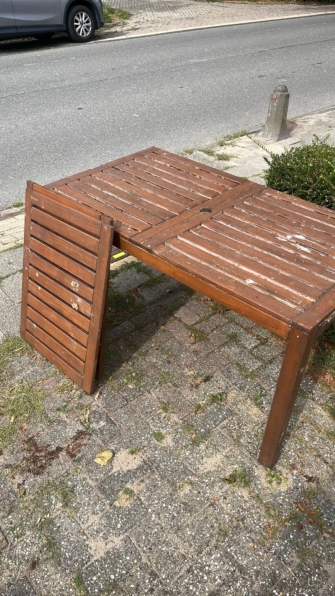 Gratis tuintafel verlengbaar, Ophalen, Gebruikt, Rechthoekig, Hout