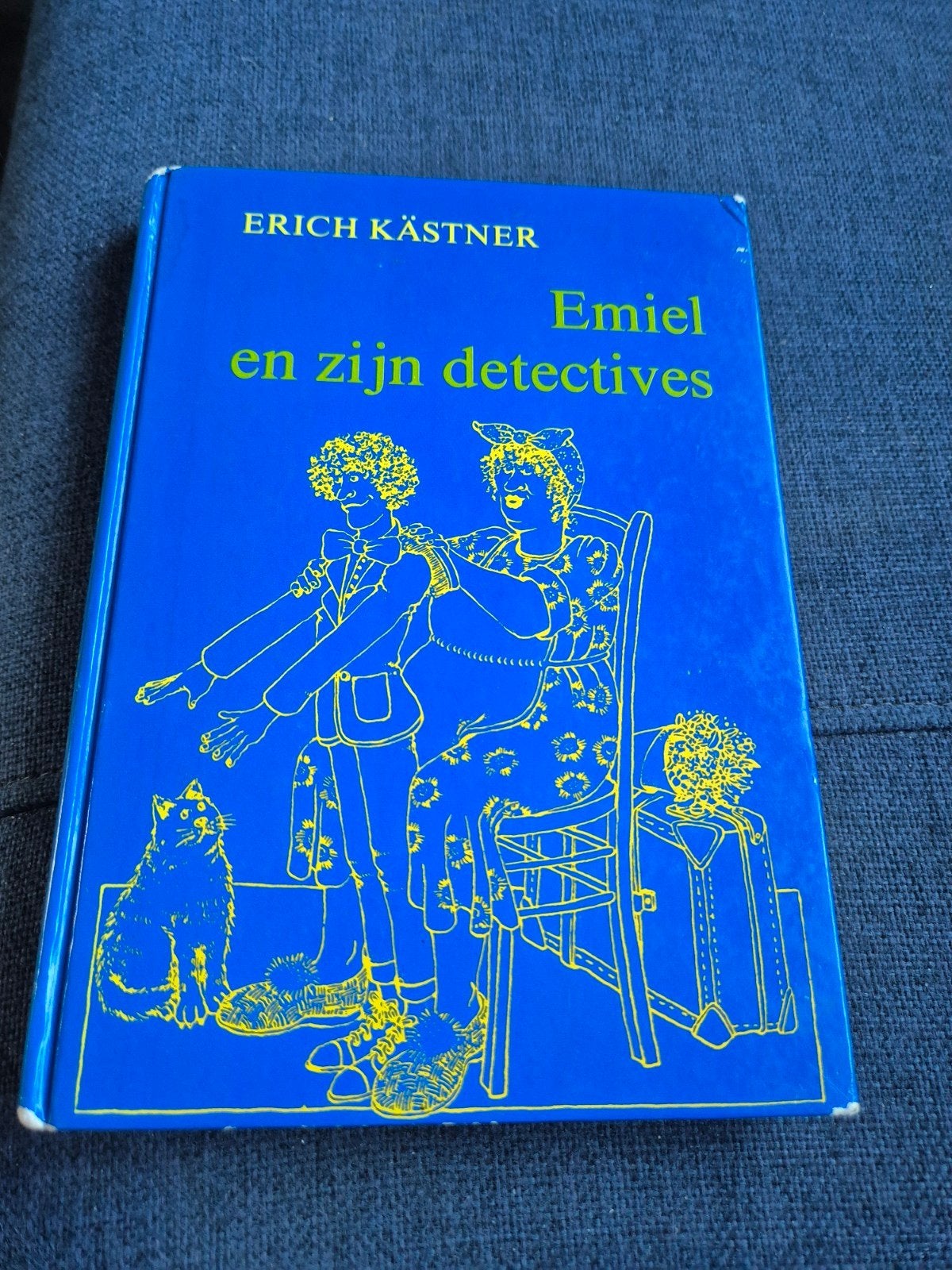 Emiel en zijn detectives - Erich Kästner GLB Junior, Ophalen of Verzenden, Gelezen, Erich Kästner