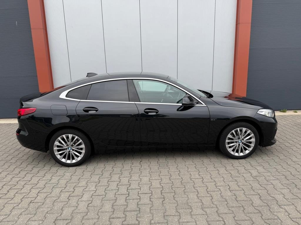 BMW 2-serie Gran Coupé 218i Business Edition Plus, 136 pk, Gebruikt, 1350 kg, Zwart