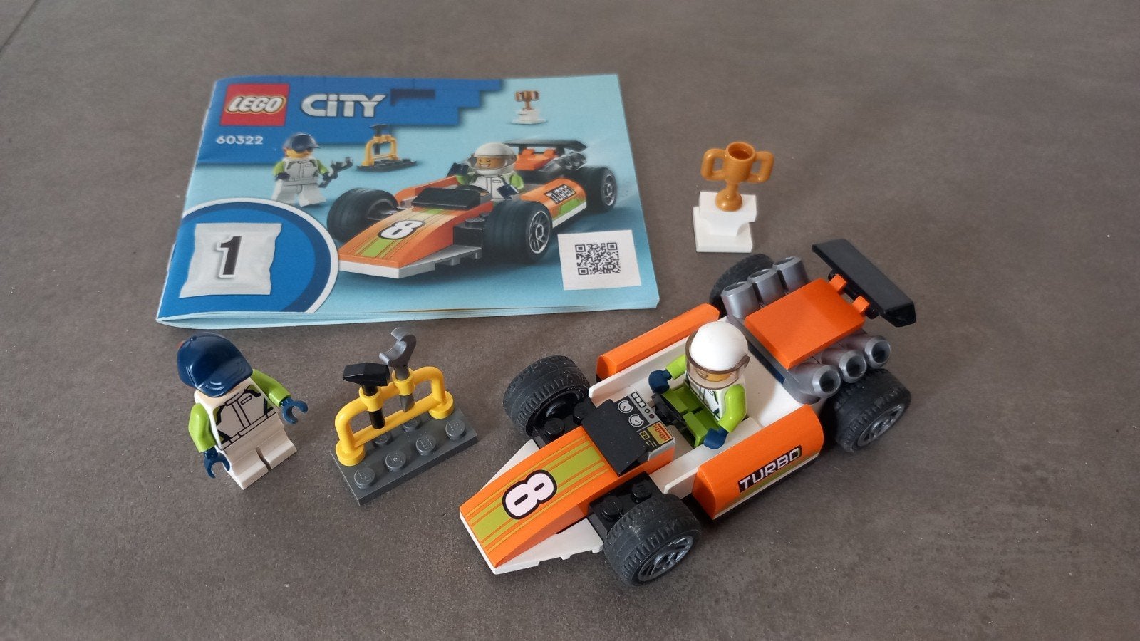 Lego City racewagen 60322, City, Lego, Ophalen of Verzenden, Zo goed als nieuw