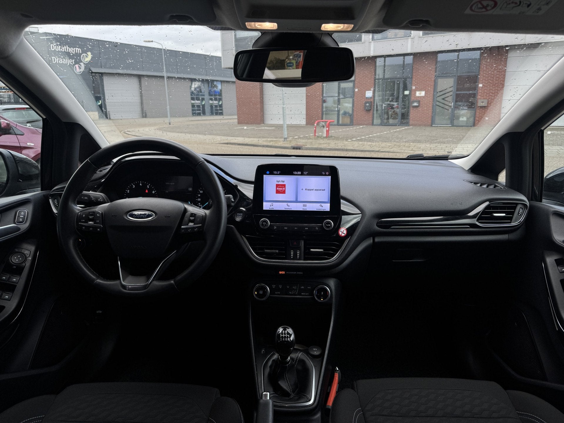 Ford Fiesta 1.0 EcoBoost Hybrid Titanium  CarPlay / Andro, Auto's, Voorwielaandrijving, Gebruikt, Origineel Nederlands, Bedrijf