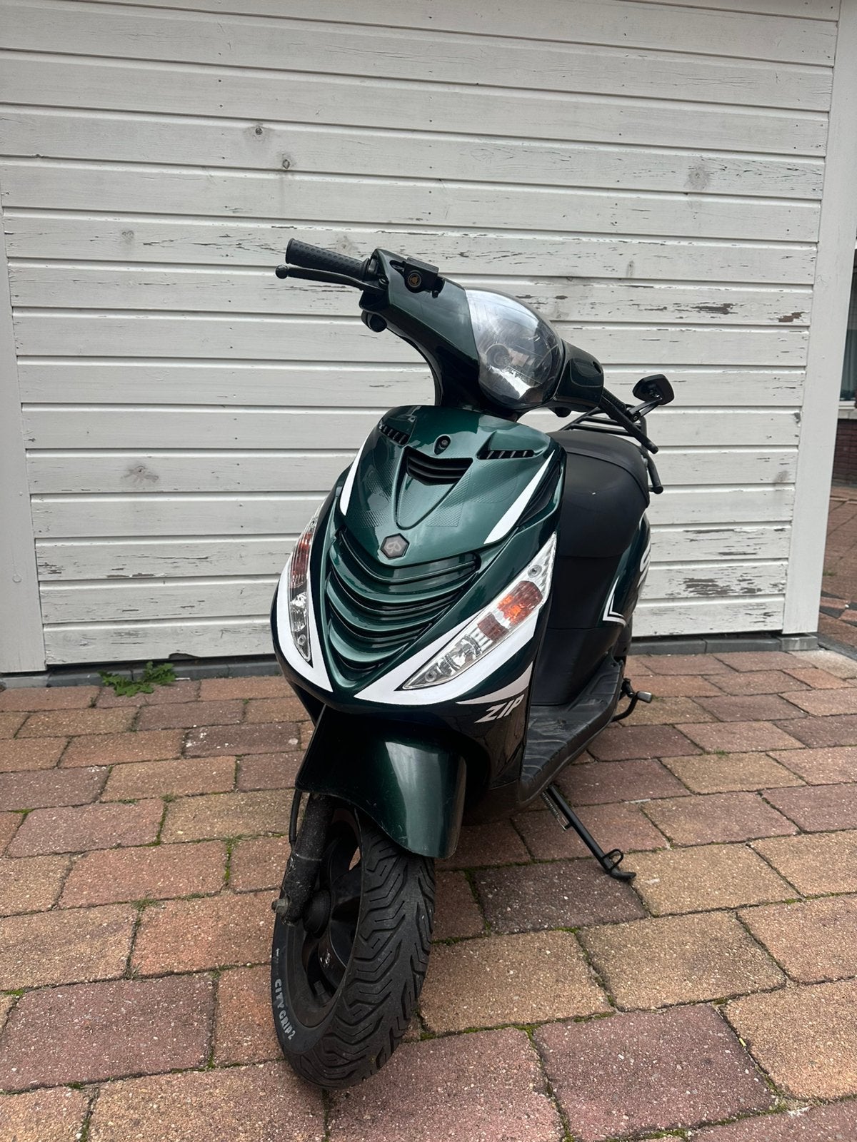 Piaggio zip 80cc Jaguar Green, Ophalen, Zip, Zo goed als nieuw, Benzine