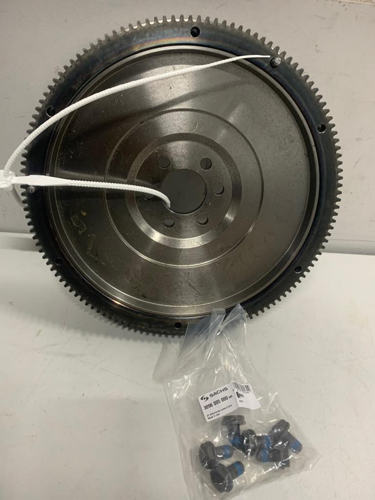Vliegwiel 2.0 TDI 1.6 TDI VW audi seat skoda 90/105/115 PK, Ophalen of Verzenden, Nieuw, Seat
