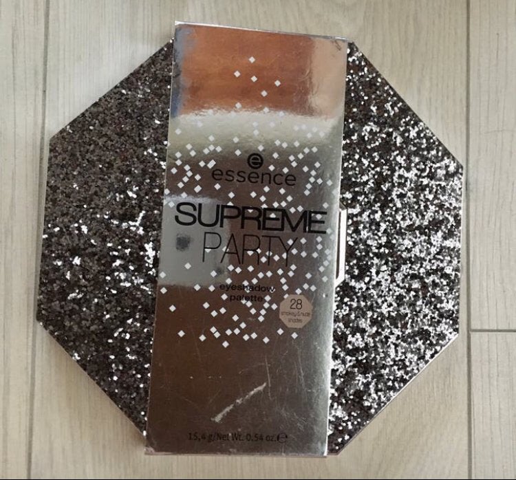 Nieuw Essence oogschaduw palette, Nieuw, Ophalen of Verzenden, Make-up, Overige kleuren