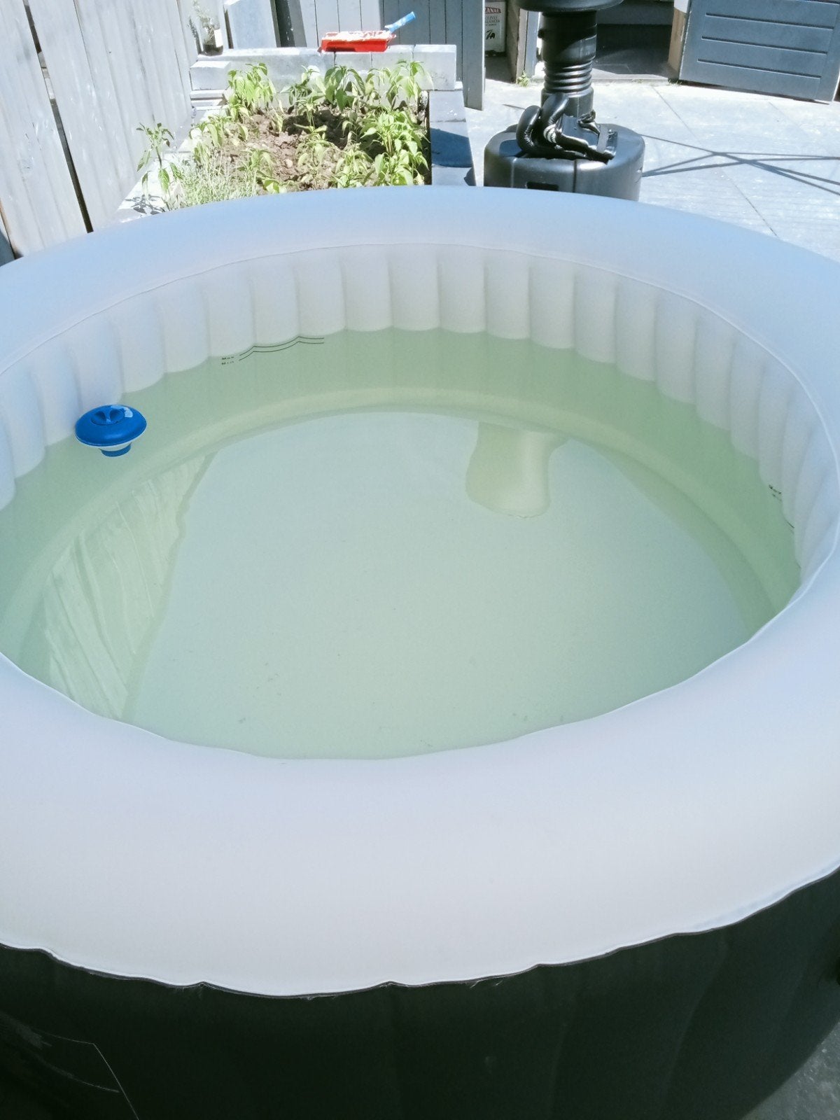 Opblaasbare jacuzzi weinig gebruikt spa, Ophalen of Verzenden, Zo goed als nieuw