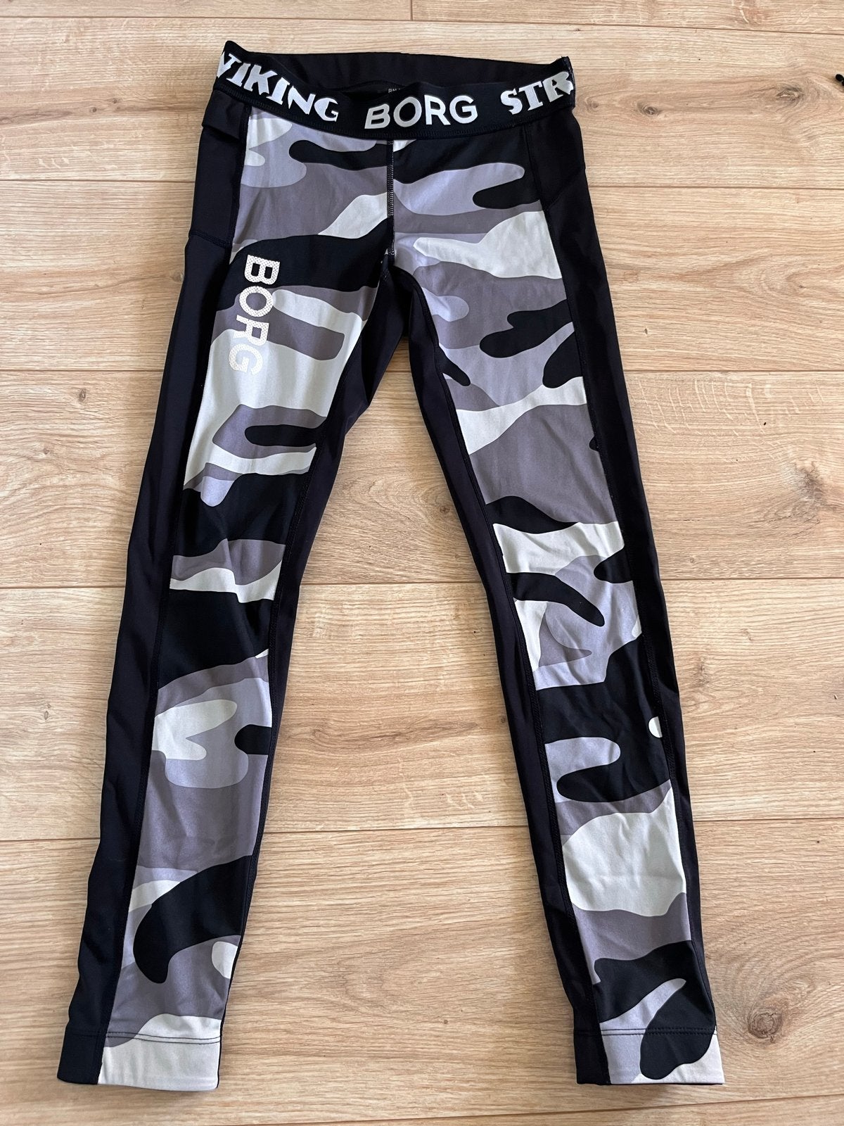 Viking Borg Strong sportlegging camouflage, Kleding | Dames, Maat 38/40 (M), Zwart, Ophalen of Verzenden, Fitness of Aerobics