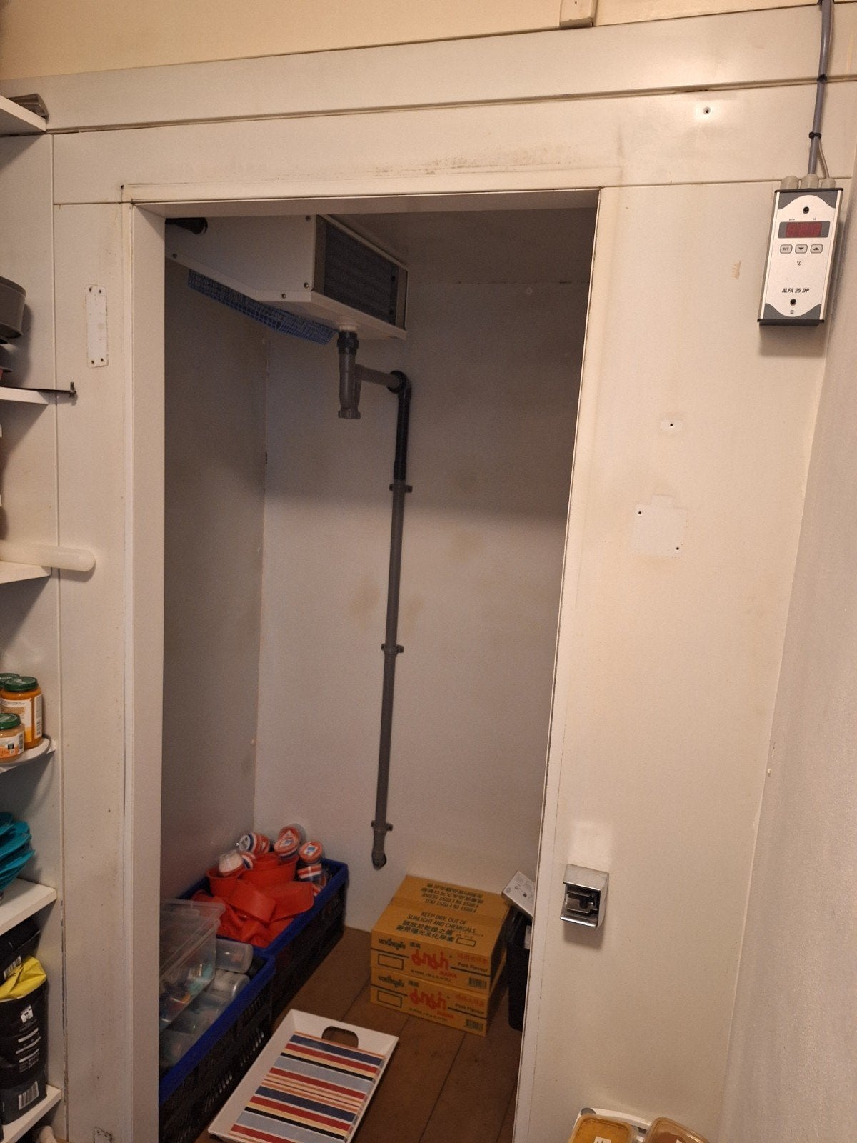 Professionele Koelcel - Ideaal voor Horeca of Opslag, Ophalen, Zonder vriesvak, 200 liter of meer, 60 cm of meer