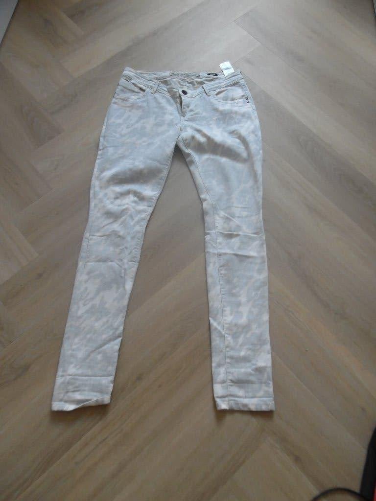 Dept jeans met print, maat W28/36, Overige kleuren, Ophalen of Verzenden, Zo goed als nieuw, W30 - W32 (confectie 38/40)