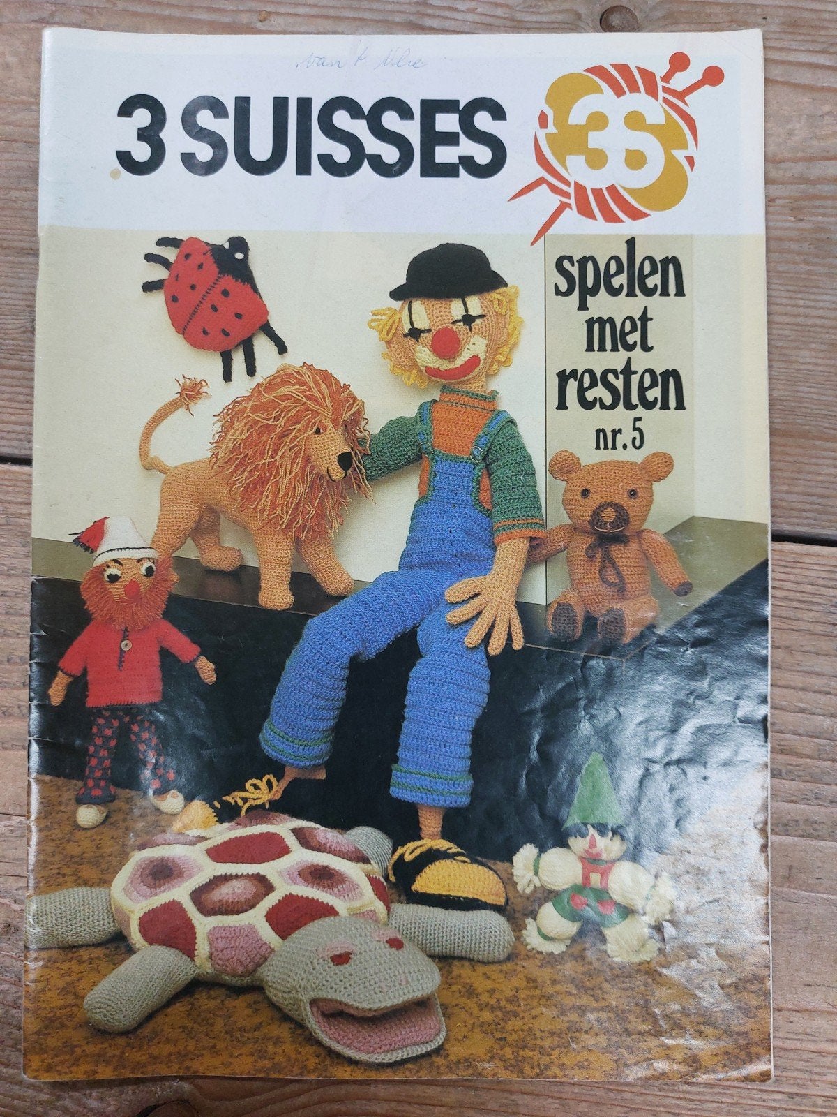 3 Suisses haak en brei tijdschrift uit 80e jaren, Ophalen of Verzenden, Gebruikt, Breien of Haken, Patroon of Boek