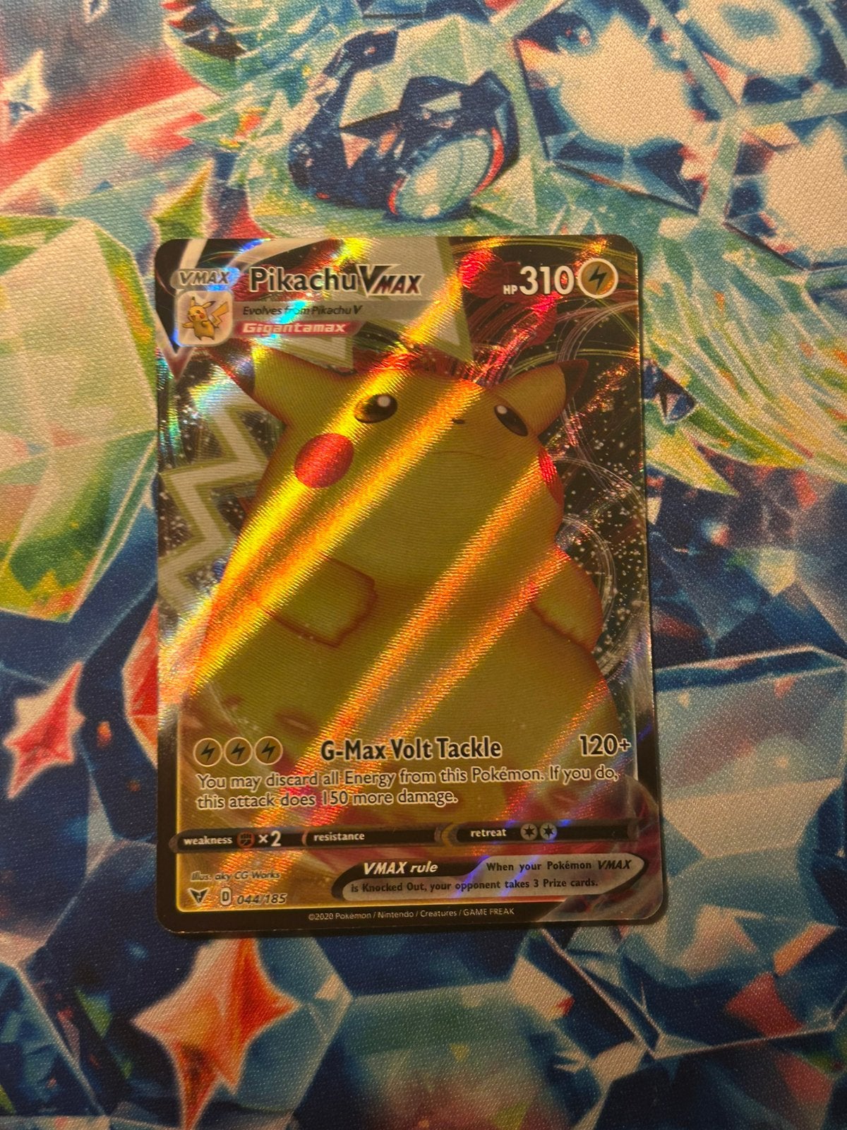 Pikachu Vmax 044/185, Ophalen of Verzenden, Nieuw, Losse kaart, Foil