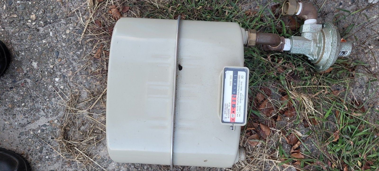 gasmeter met drukregelaar, Ophalen