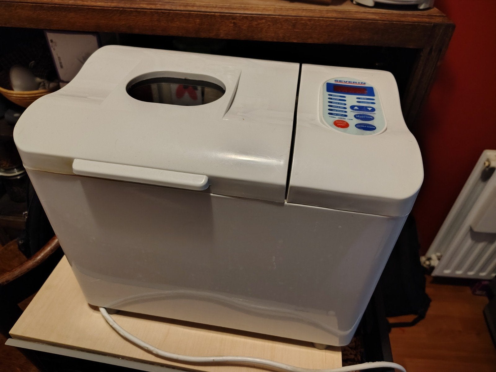 Severin broodbakmachine met timer - model 3982A, Witgoed en Apparatuur, Broodbakmachines, Met timer, Gebruikt, Kijkvenster, Ophalen of Verzenden