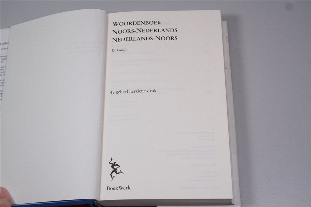 Woordenboek Noors-Nederlands, Nederlands-Noors, Ophalen of Verzenden, Gelezen, Van Dale