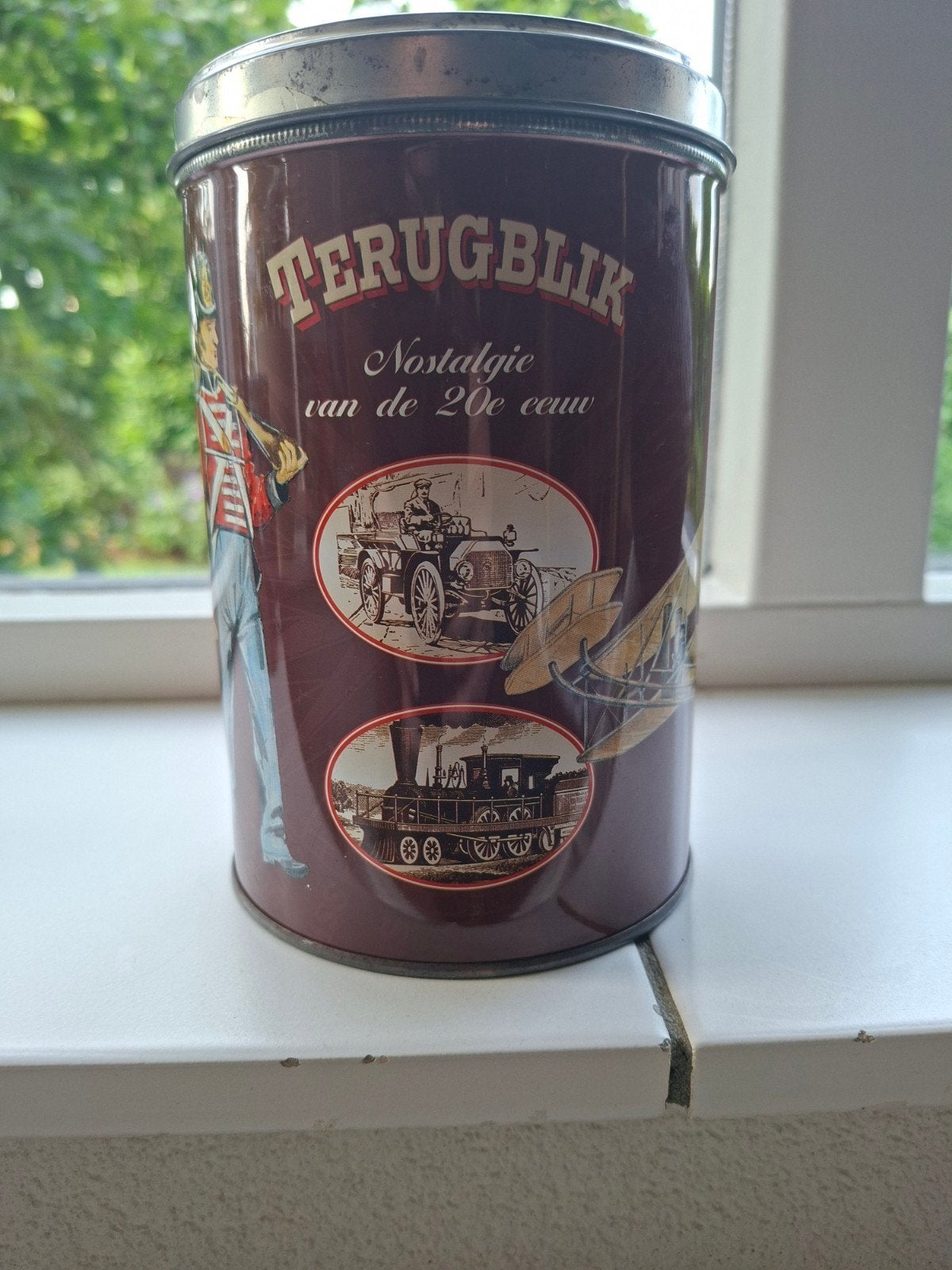 Vintage Terugblik Nostalgie van de 20e eeuw blik, Verzamelen, Blikken, Ophalen of Verzenden