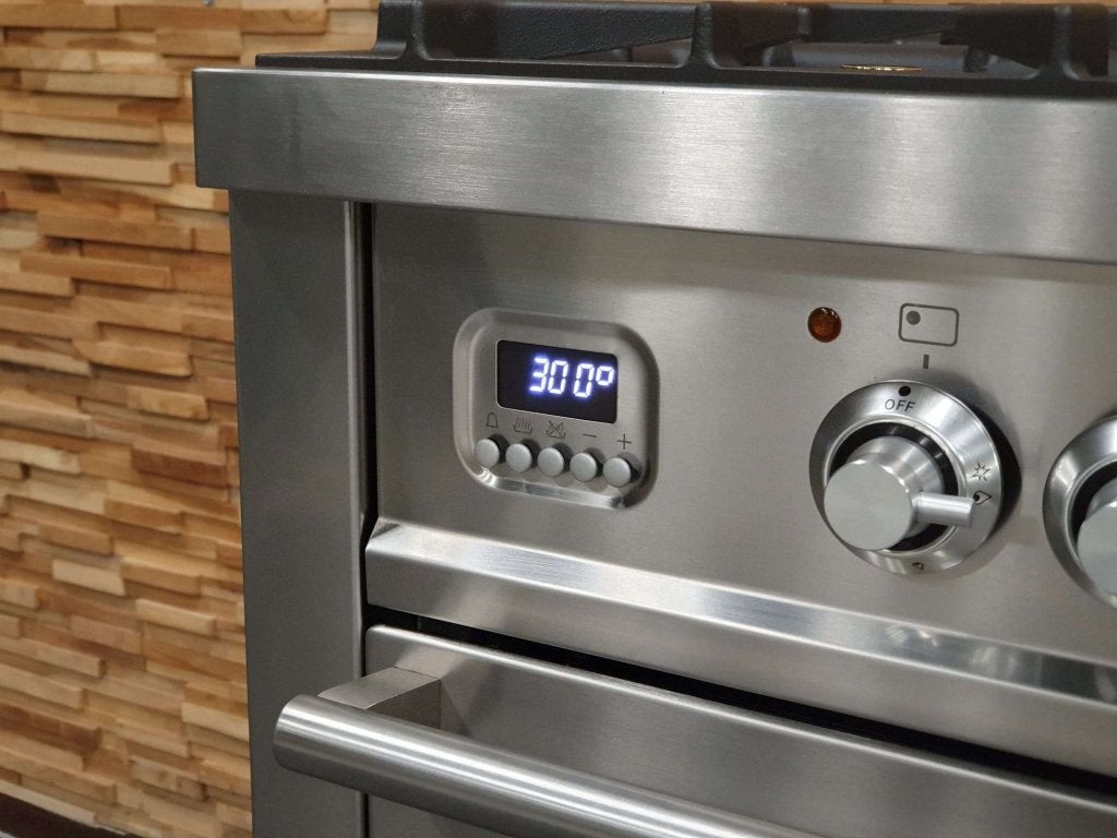 Luxe Boretti Fornuis 70cm RVS 300 graden oven 4 pitten, Niet ingevuld, 60 cm of meer, Niet ingevuld, Zo goed als nieuw