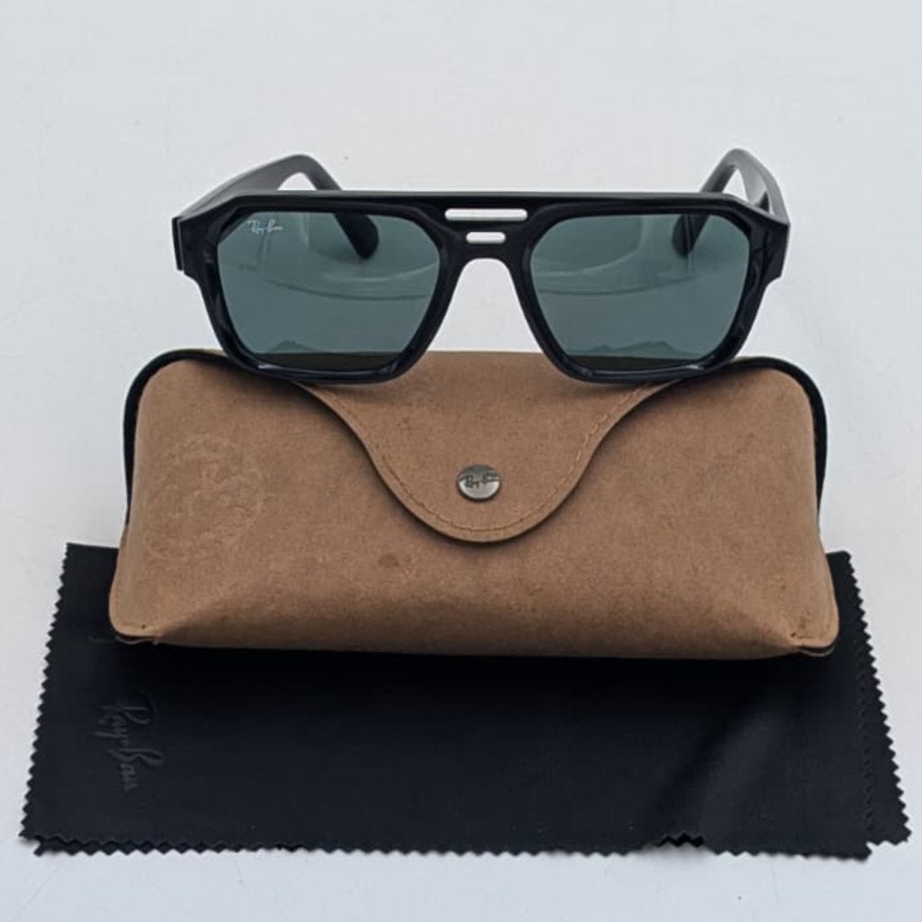 Rayban RB 4397 Corrigan Zwarte Zonnebril - Nette staat, Ray-Ban, Zo goed als nieuw, Support@rayban.com, Luxottica Group, 2 Via S. Marco
Milan 20121
Italy
