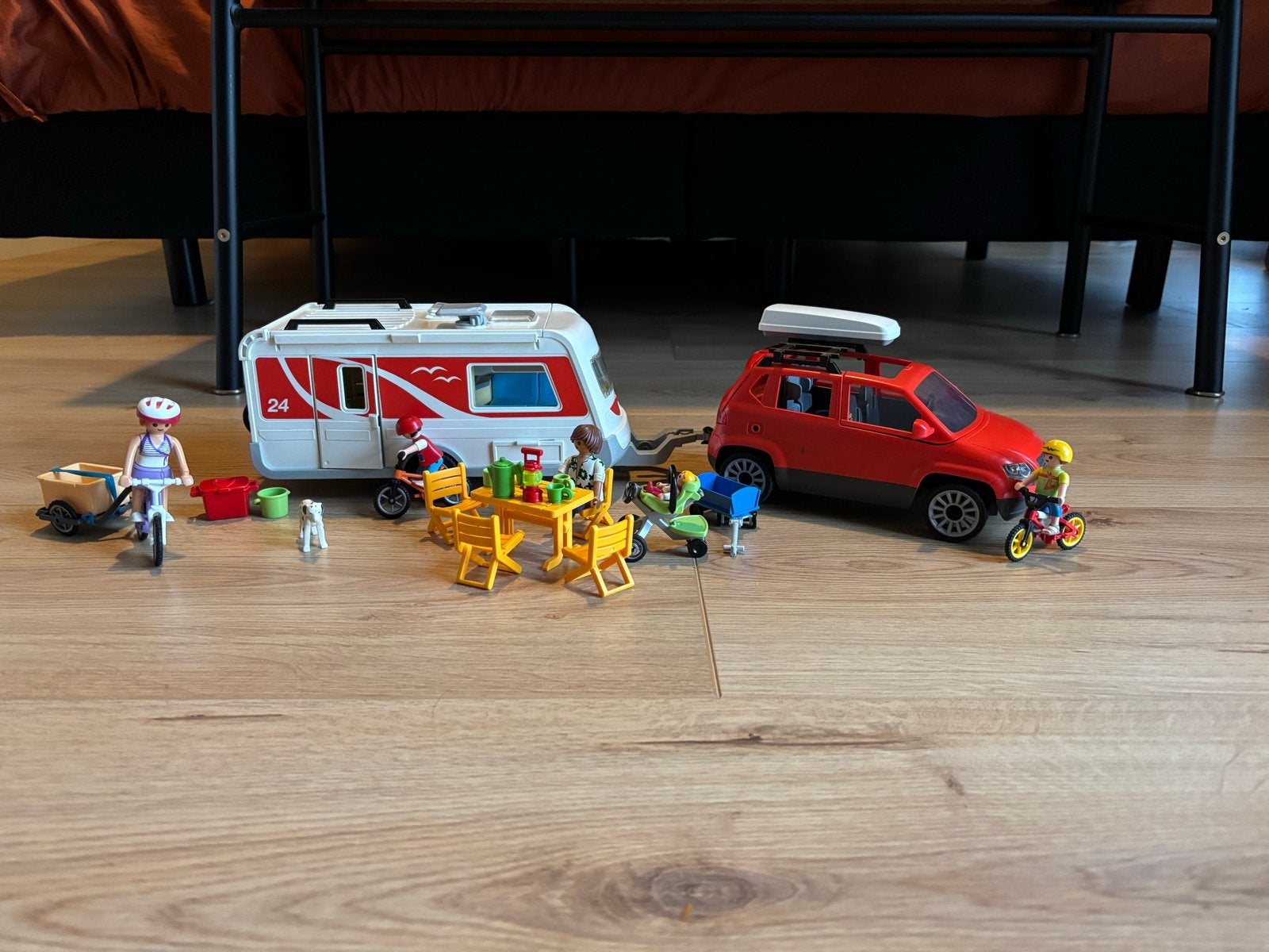 Playmobil caravan met auto en accessoires 5434, Ophalen, Gebruikt, Jongen of Meisje