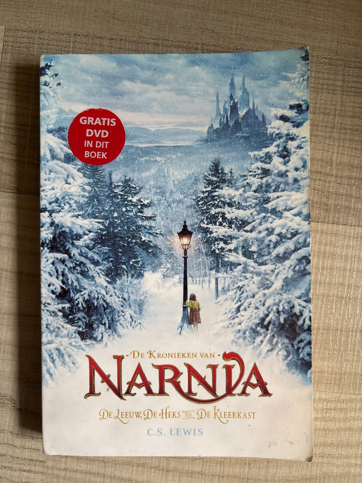 De Kronieken van Narnia: De Leeuw, de Heks en de Kleerkast, Ophalen of Verzenden, Zo goed als nieuw
