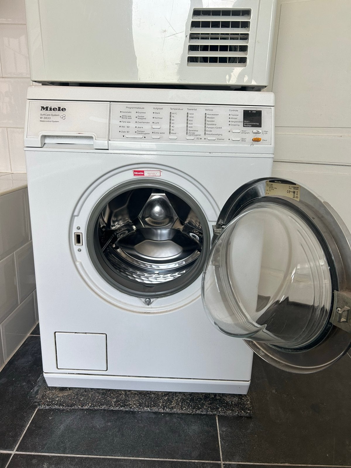 Miele W 3833 SoftCare System Wasmachine, Gebruikt, Ophalen of Verzenden, Voorlader, 85 tot 90 cm