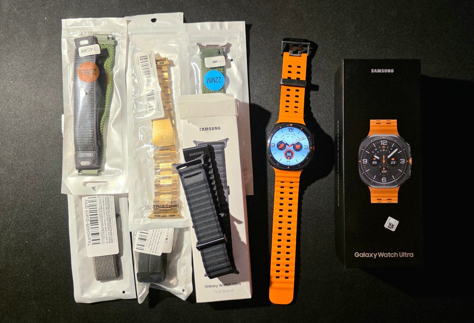 Galaxy Watch ultra - LTE / wifi en BT + vele extras, Zwart, Samsung ⌚️, Ophalen of Verzenden, Zo goed als nieuw