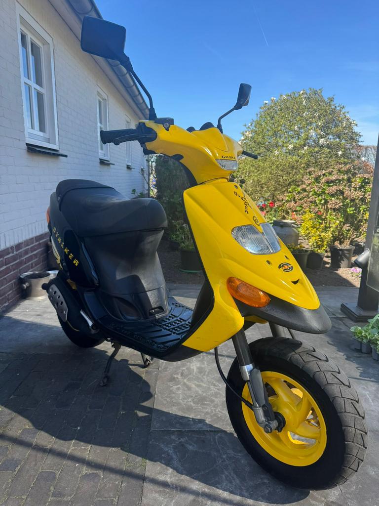 ⭐️Piaggio gilera stalker 50cc 2 takt Brom nette staat⭐️, Fietsen en Brommers, Scooters | Piaggio, Ophalen of Verzenden