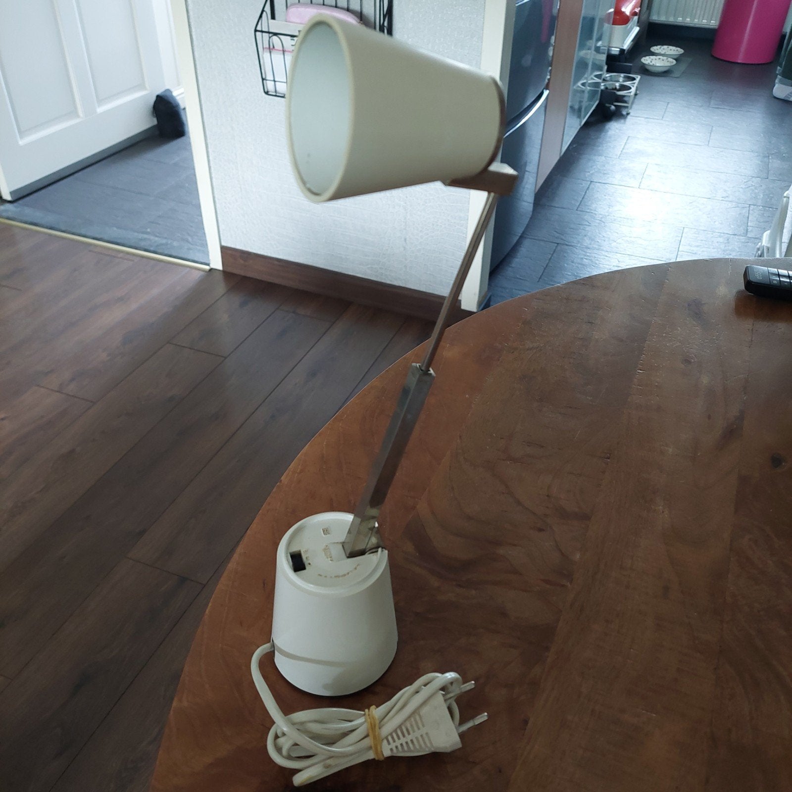 Vintage Bureaulamp/lampette - Wit/Chroom, Huis en Inrichting, Lampen | Tafellampen, Bureaulamp, Gebruikt, Vintage, Wit