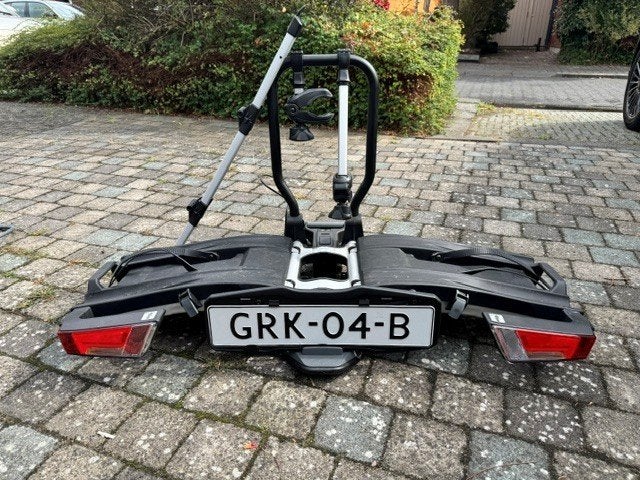 Thule fix4bike opvouwbare fietsendrager, Ophalen, 2 fietsen, Zo goed als nieuw, Trekhaakdrager