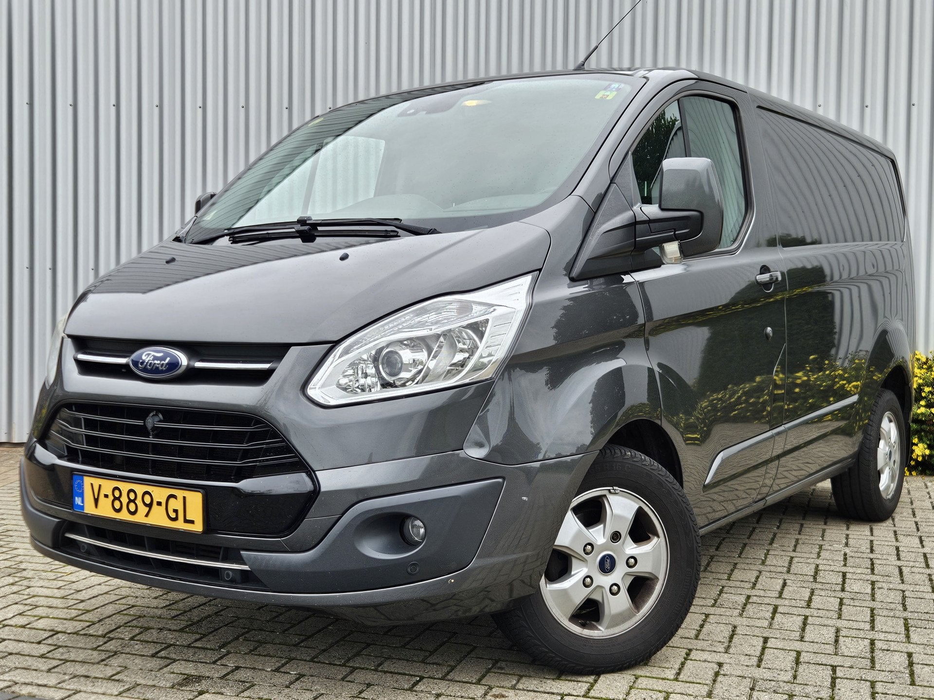 Ford Transit Custom 270 2.0 TDCI L1H1 Limited / Automaat!, Stof, Euro 6, 4 cilinders, Lichtsensor
