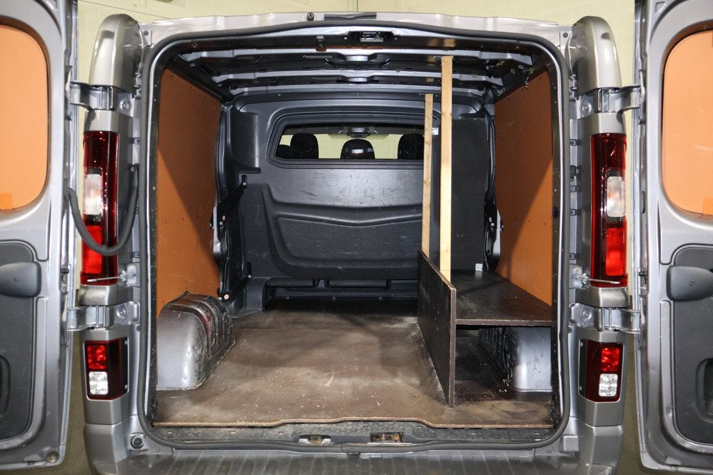 Fiat Talento 2.0 MultiJet L2 H1 Business Pro DC (bj 2020), Voorwielaandrijving, 145 pk, Stof, Gebruikt