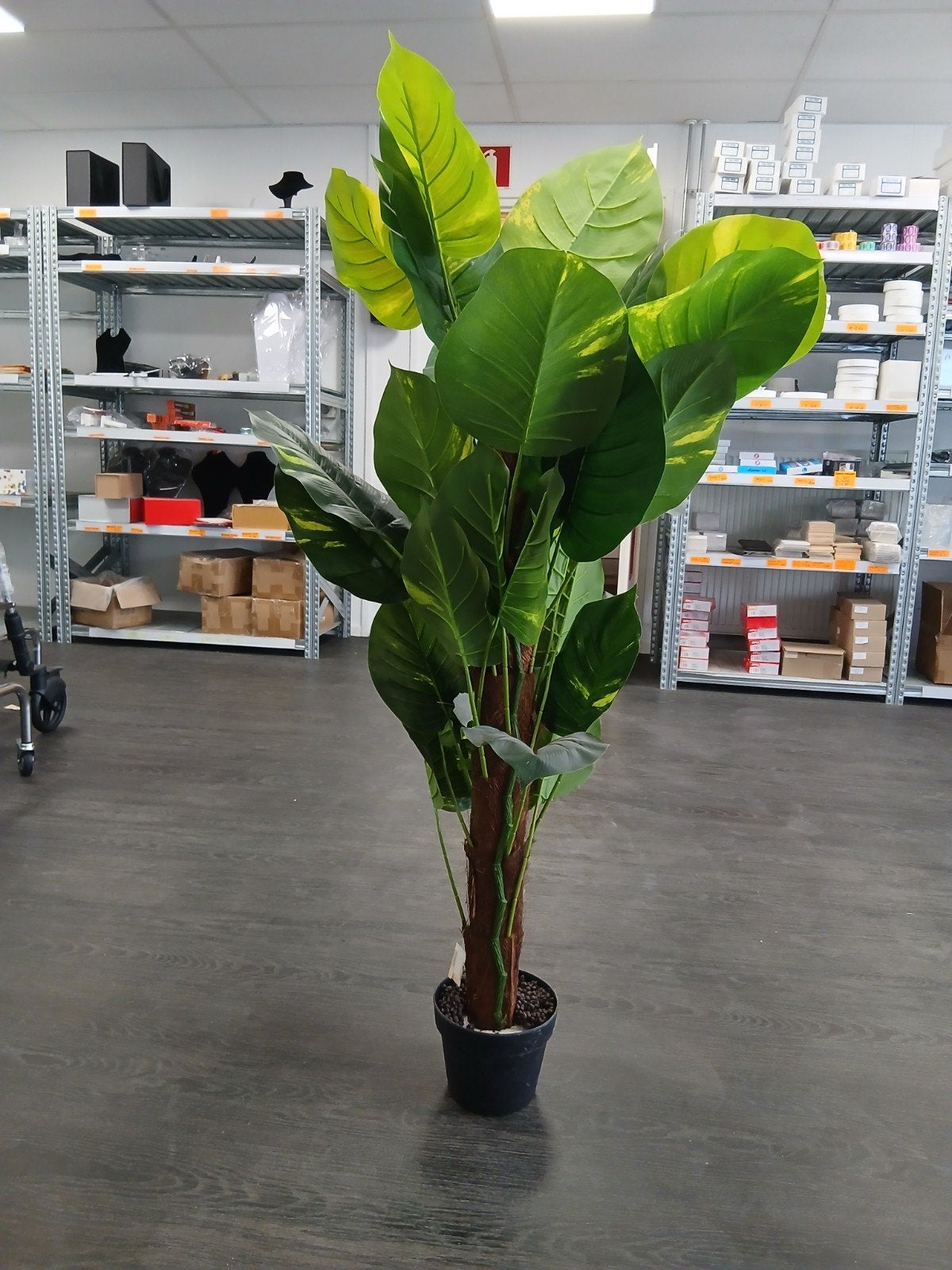 kunstplant in pot., Ophalen of Verzenden
