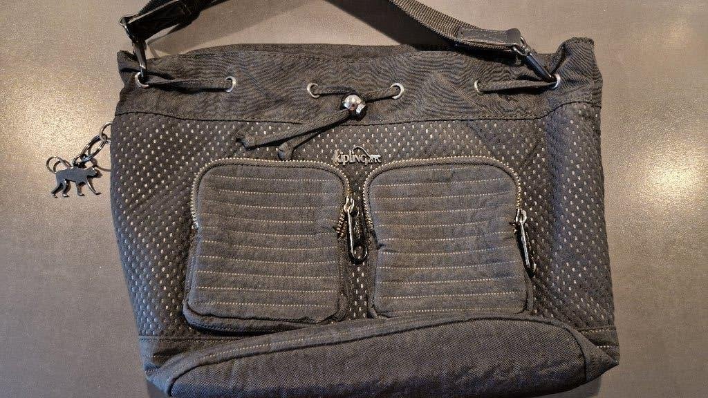 Kipling tas, zwarte leuke tas, Ophalen of Verzenden, Zo goed als nieuw, Zwart, Schoudertasje