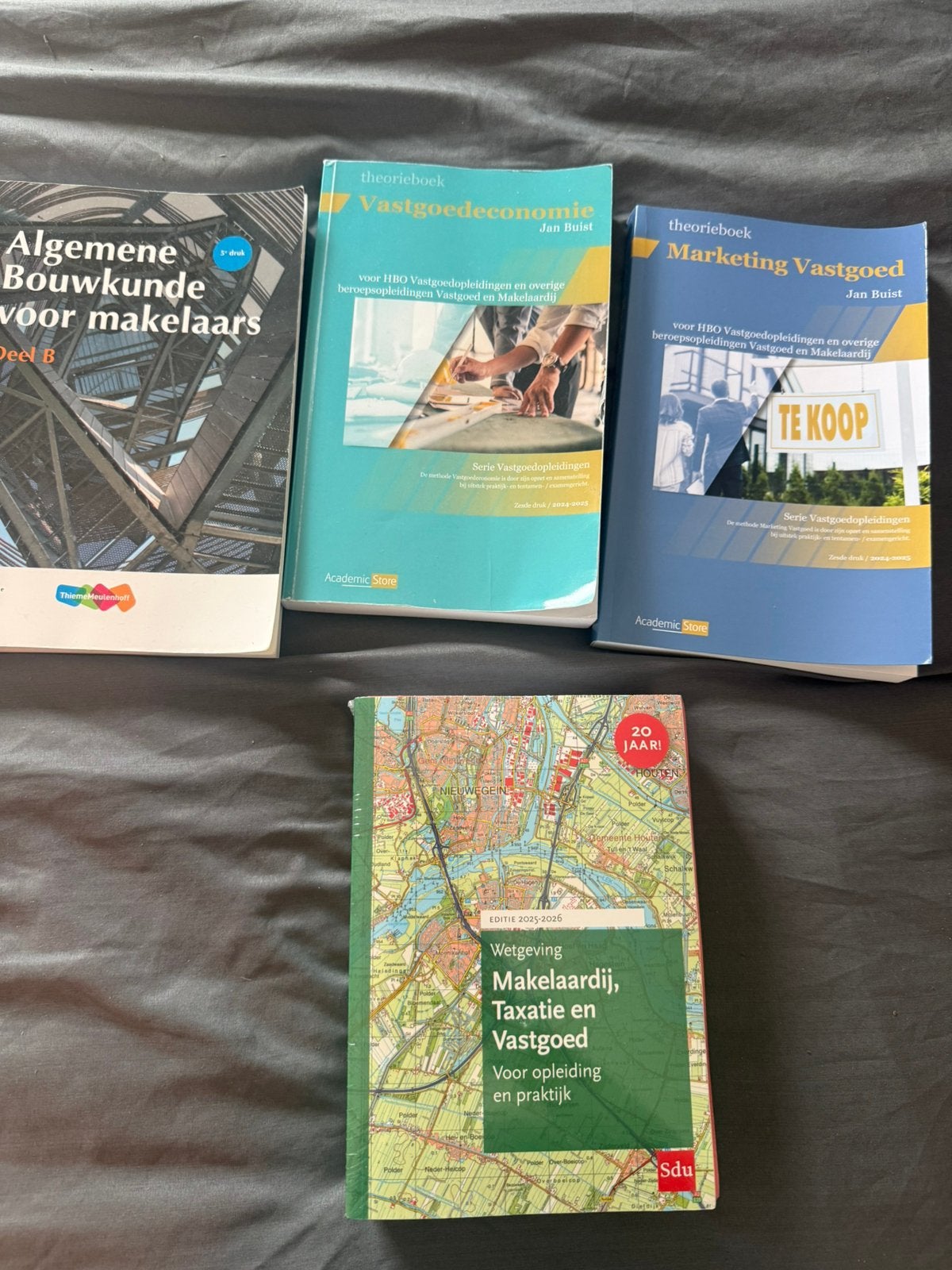 Makelaardij bouwkunde hbo studieboeken, Ophalen of Verzenden, Zo goed als nieuw, Overige onderwerpen