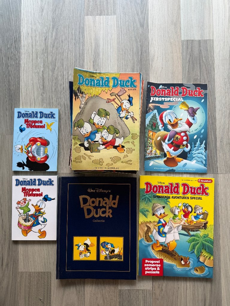 Donald Duck diverse weekbladen, verhalen en moppen, Gelezen, Ophalen of Verzenden, Donald Duck, Meerdere stripboeken