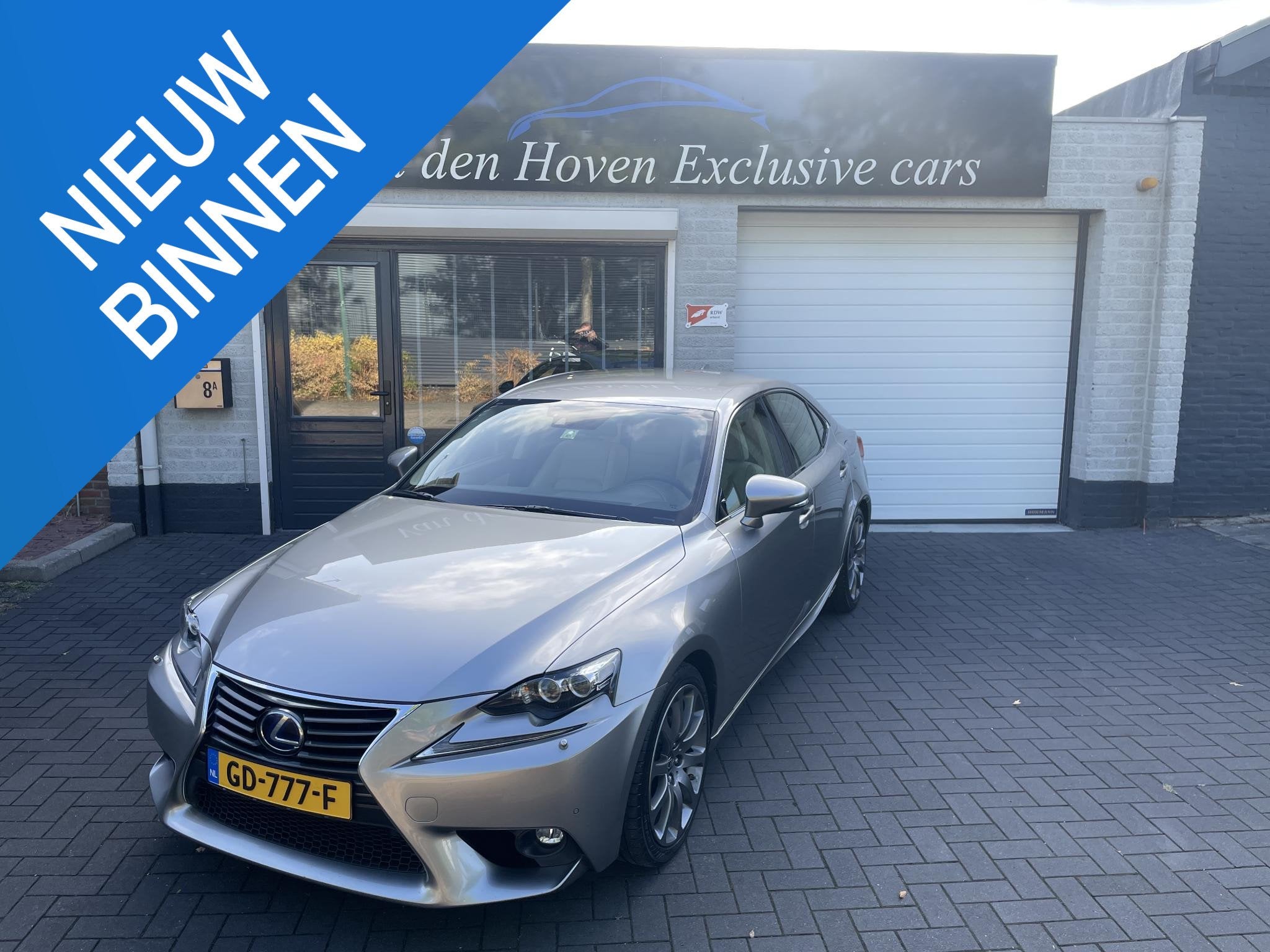 Lexus IS 300h Hybrid Luxury Line Dealer onderhouden., Auto's, Lexus, Automaat, Dealer onderhouden, Achterwielaandrijving, Gebruikt