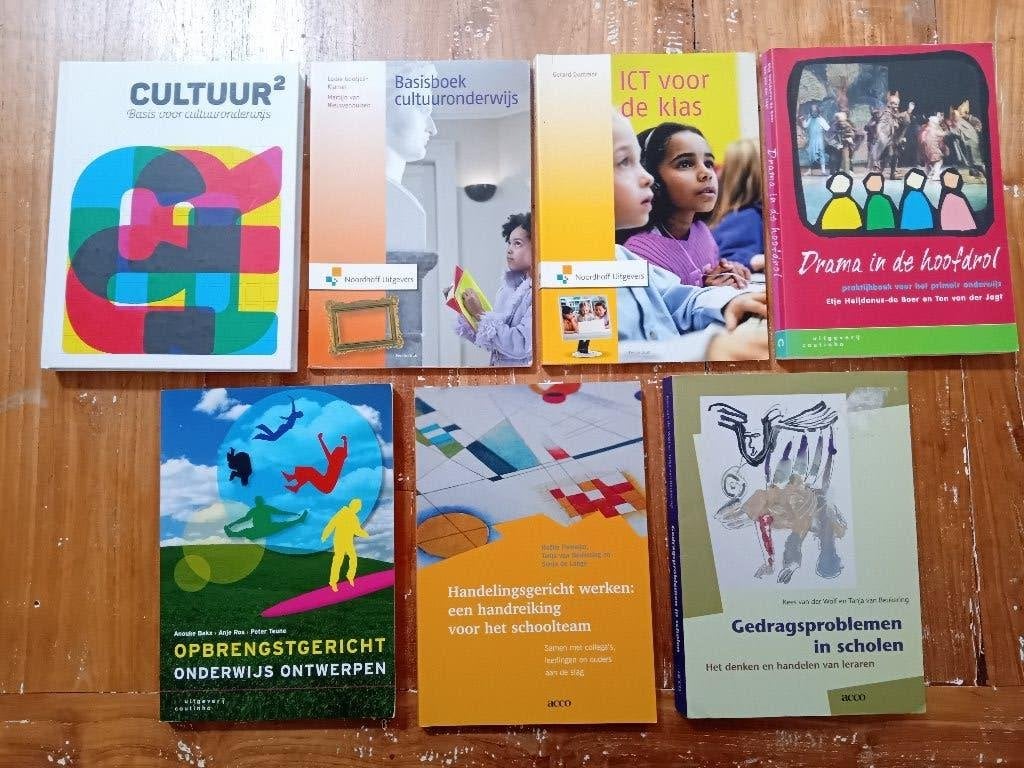 studieboeken PABO opleiding, Ophalen of Verzenden, Beta, Zo goed als nieuw, HBO