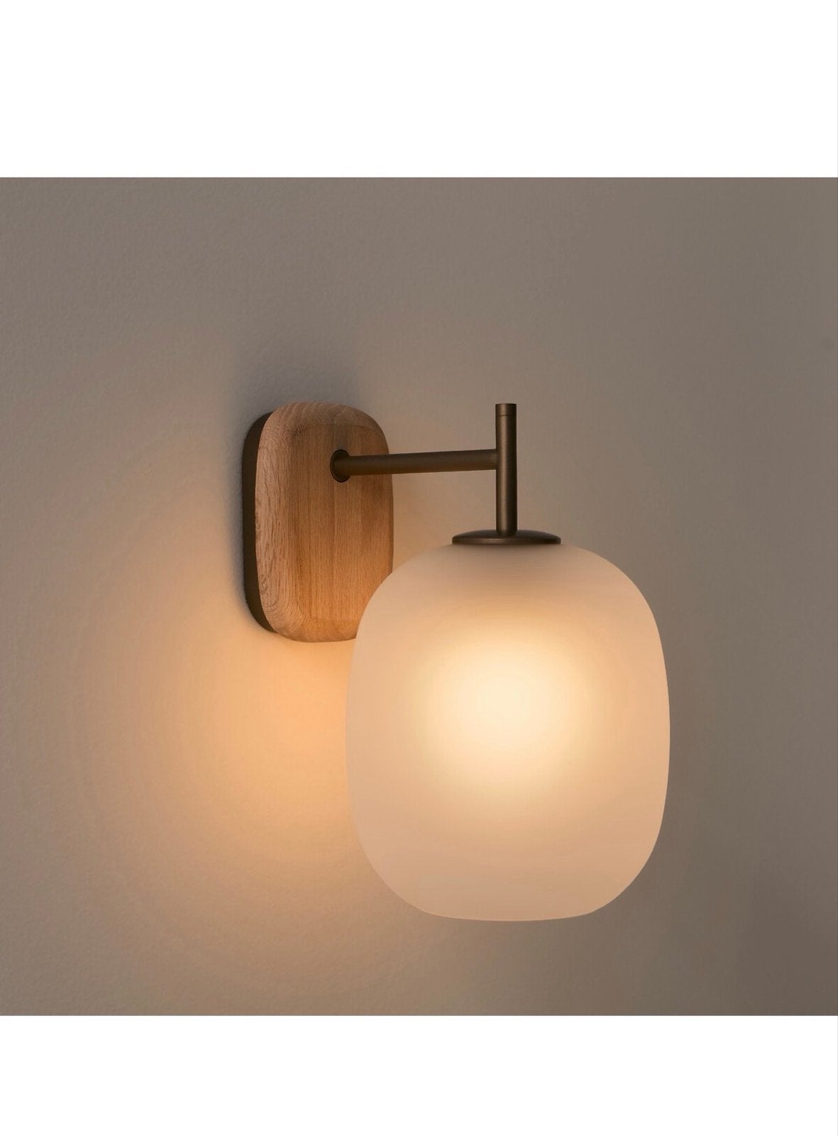 Navida wandlamp eik en mat glas - La Redoute Interieurs, E14 (klein), Nieuw, Ophalen of Verzenden, Wandlamp