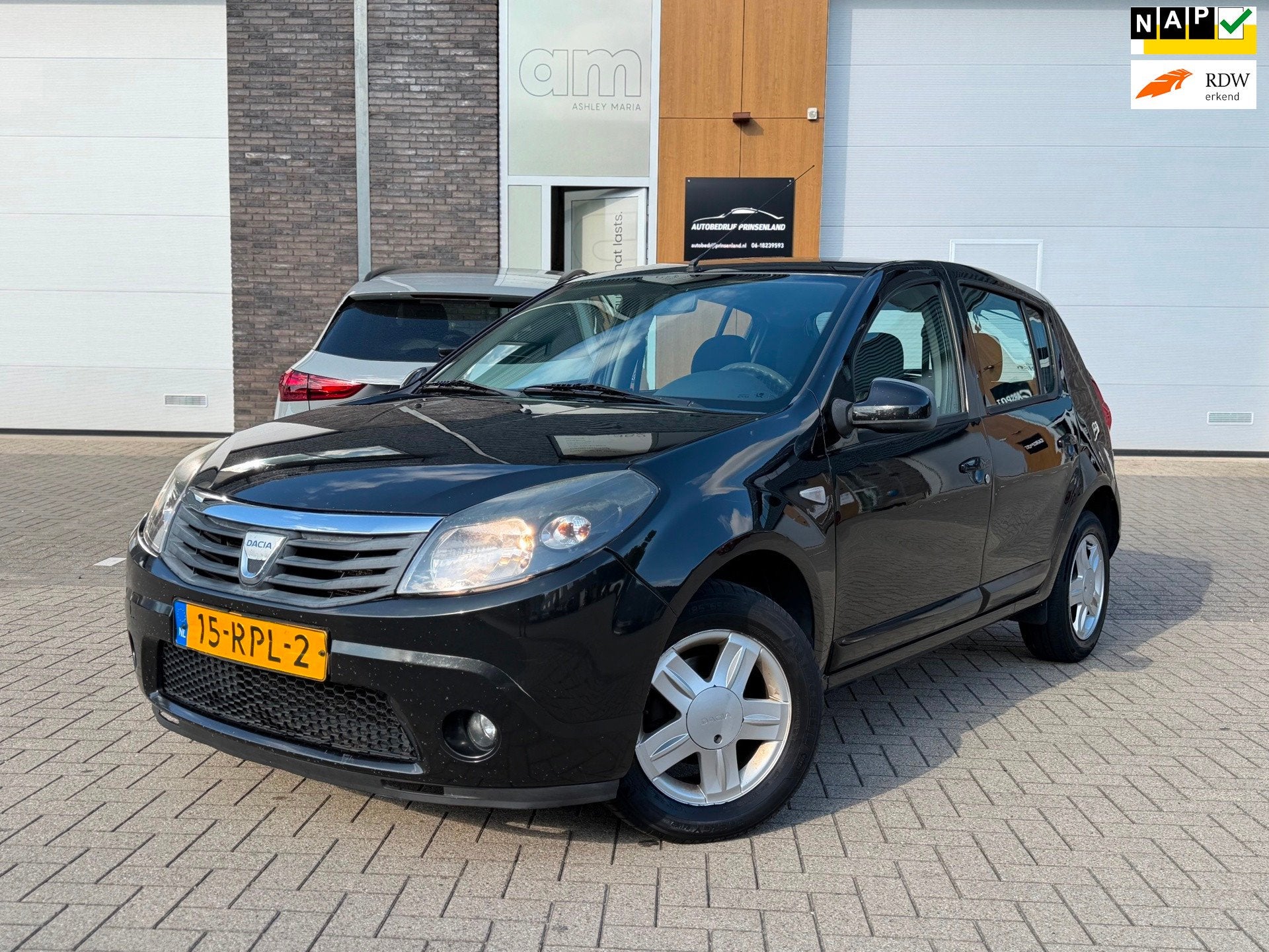 Dacia Sandero 1.2 Blackline | Nwe apk | Airco |, Voorwielaandrijving, Euro 5, Gebruikt, 31 €/maand