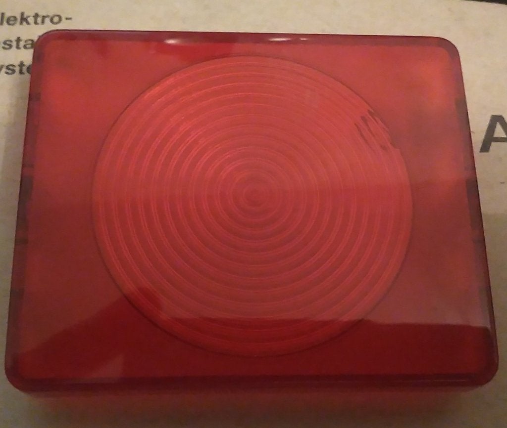 Gira lichtsignaal kap rood, Ophalen of Verzenden, Nieuw