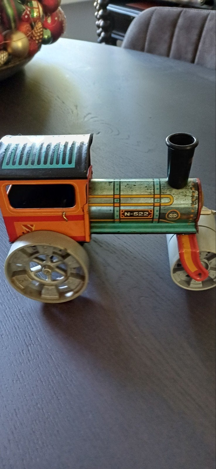 Vintage blikken speelgoed, Ophalen