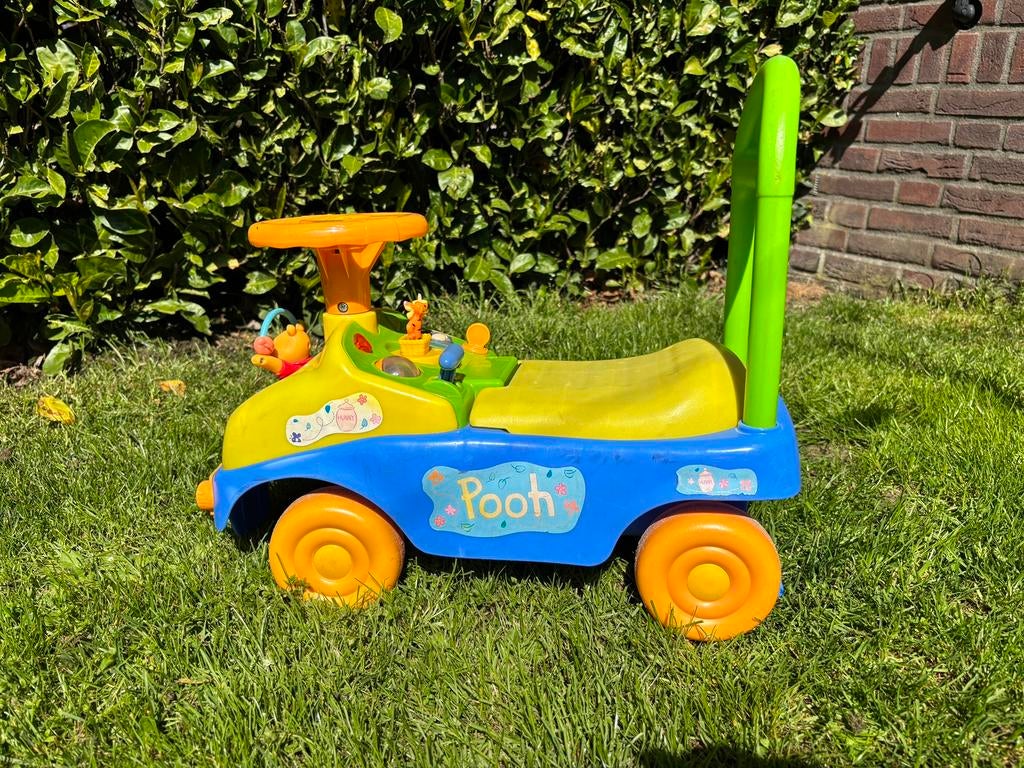 Ontzettend leuke Winnie de Pooh auto, Ophalen, Gebruikt