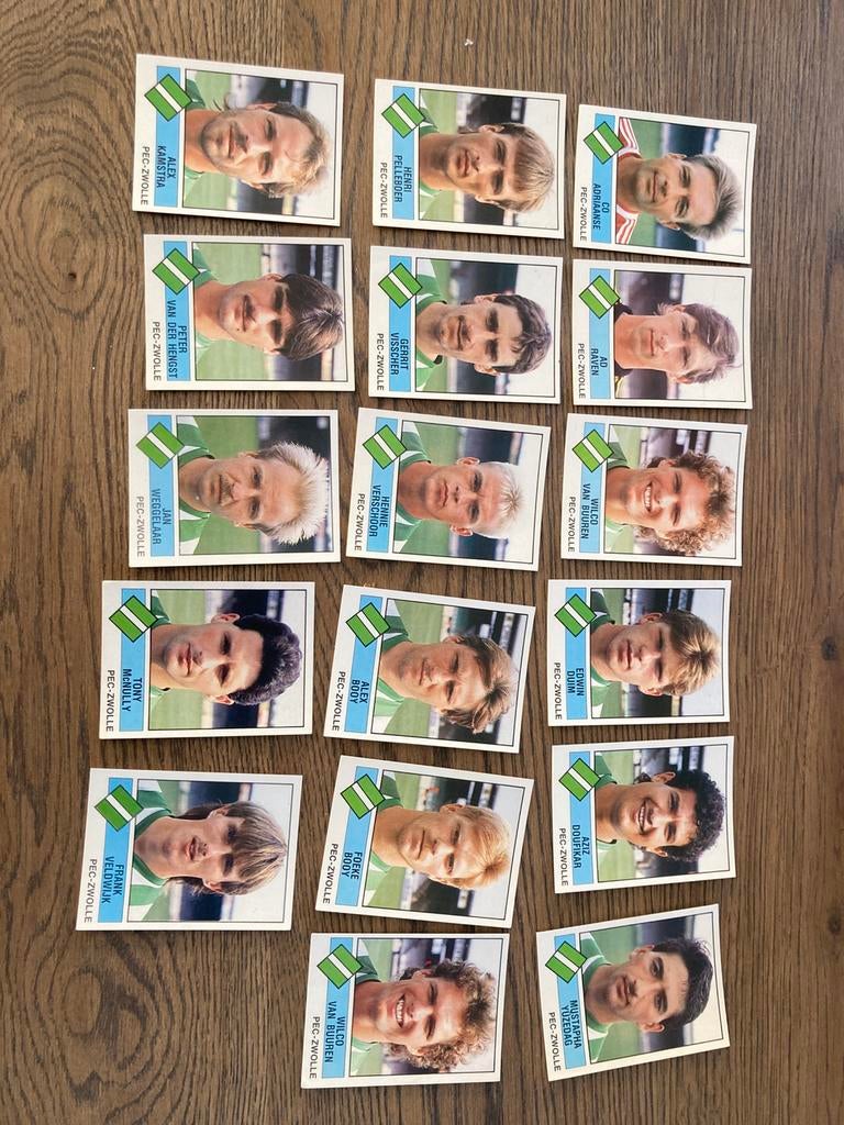 17 PANINI PLAATJES VOETBAL 87 PEC ZWOLLE, Ophalen of Verzenden, Zo goed als nieuw, Overige binnenlandse clubs, Poster, Plaatje of Sticker