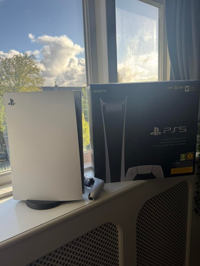 PlayStation 5 Digital Edition (eerste generatie), Ophalen of Verzenden, Zo goed als nieuw