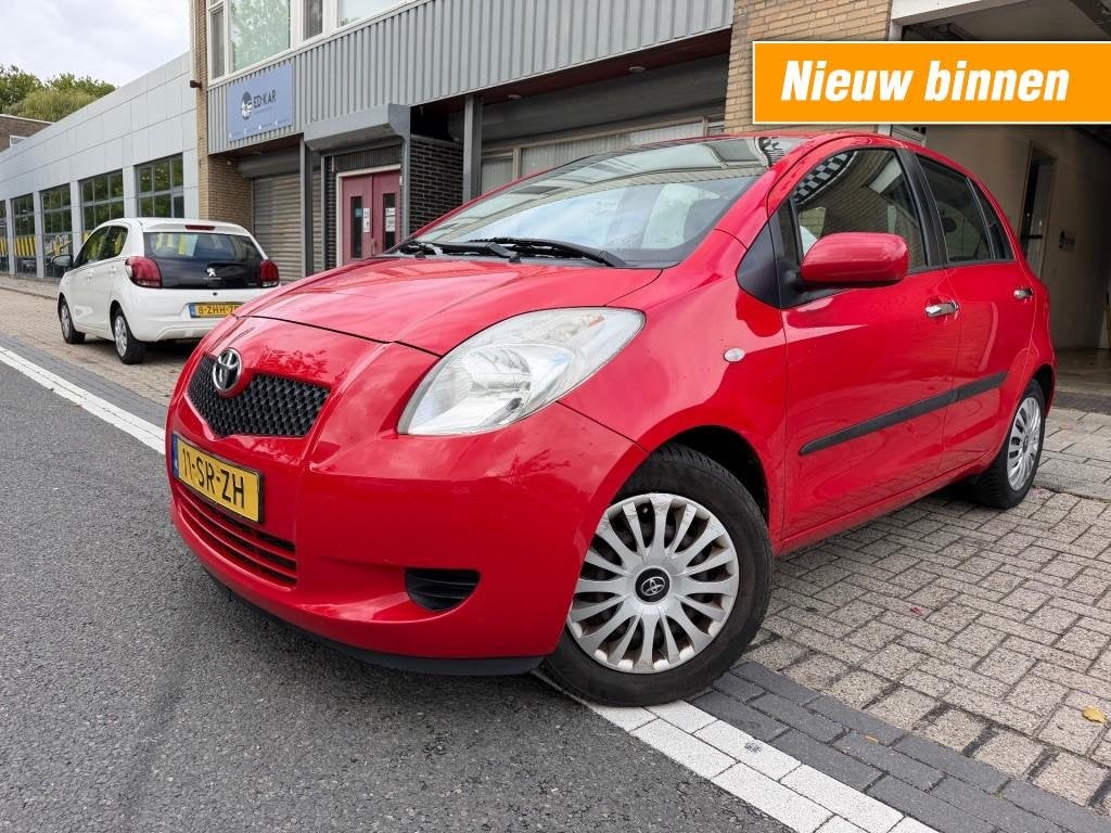 Toyota YARIS 1.3 VVTi Sol MMT 5DRS AUT AIRCO NETTE AUTO rijd, 750 kg, 4 cilinders, Bedrijf, 17 km/l