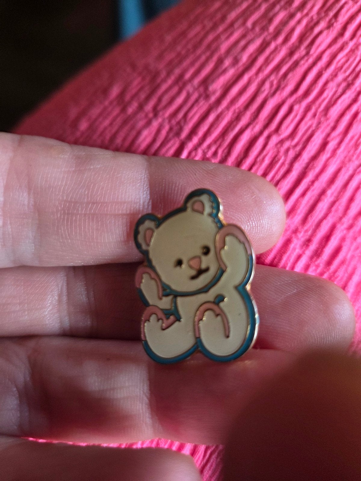 Beren pin, Ophalen of Verzenden, Nieuw, Overige materialen